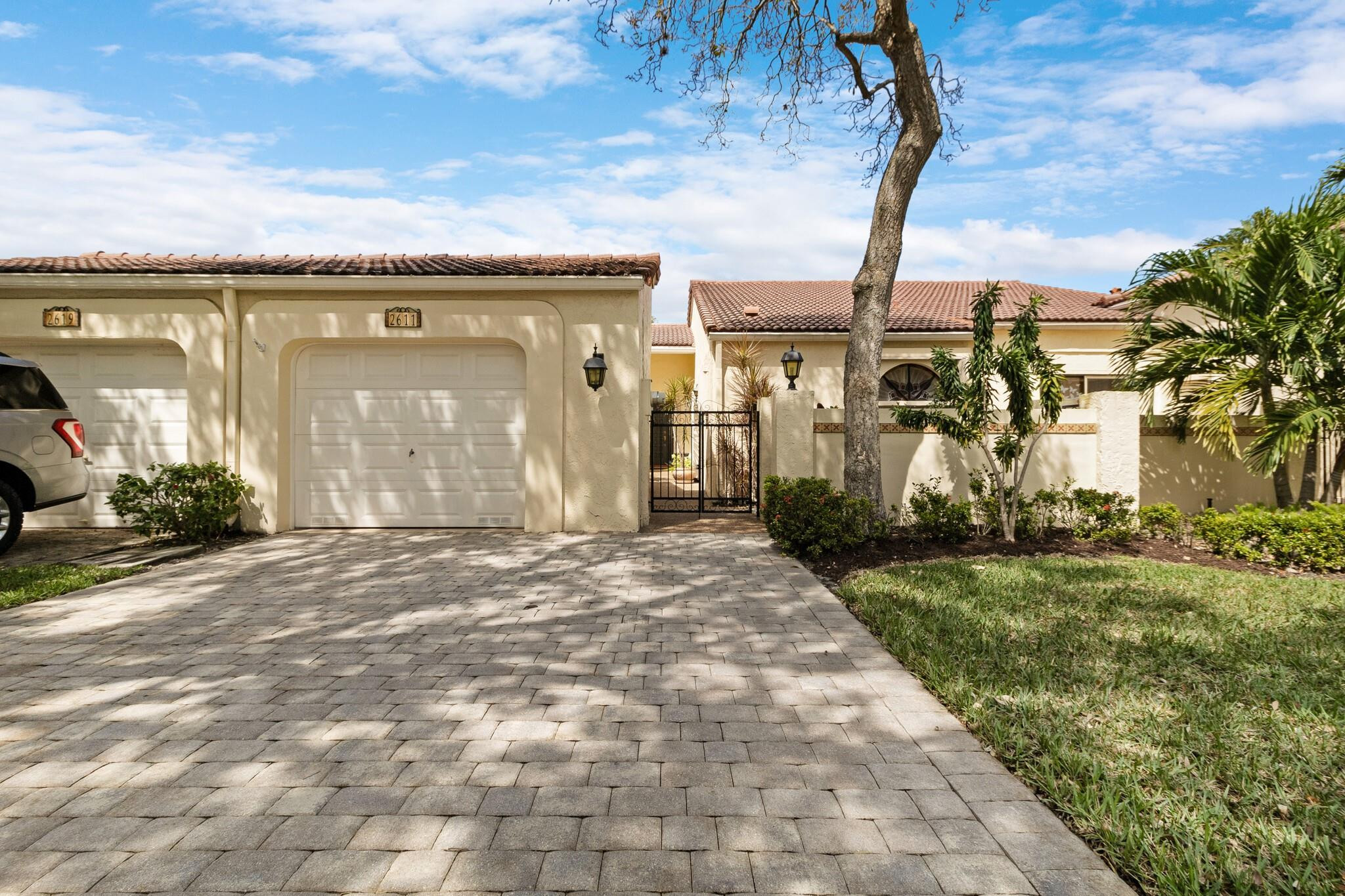 2611 Emerald Way 2611, Deerfield Beach Unit: 2611