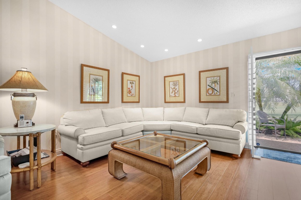 2611 Emerald Way 2611, Deerfield Beach Unit: 2611