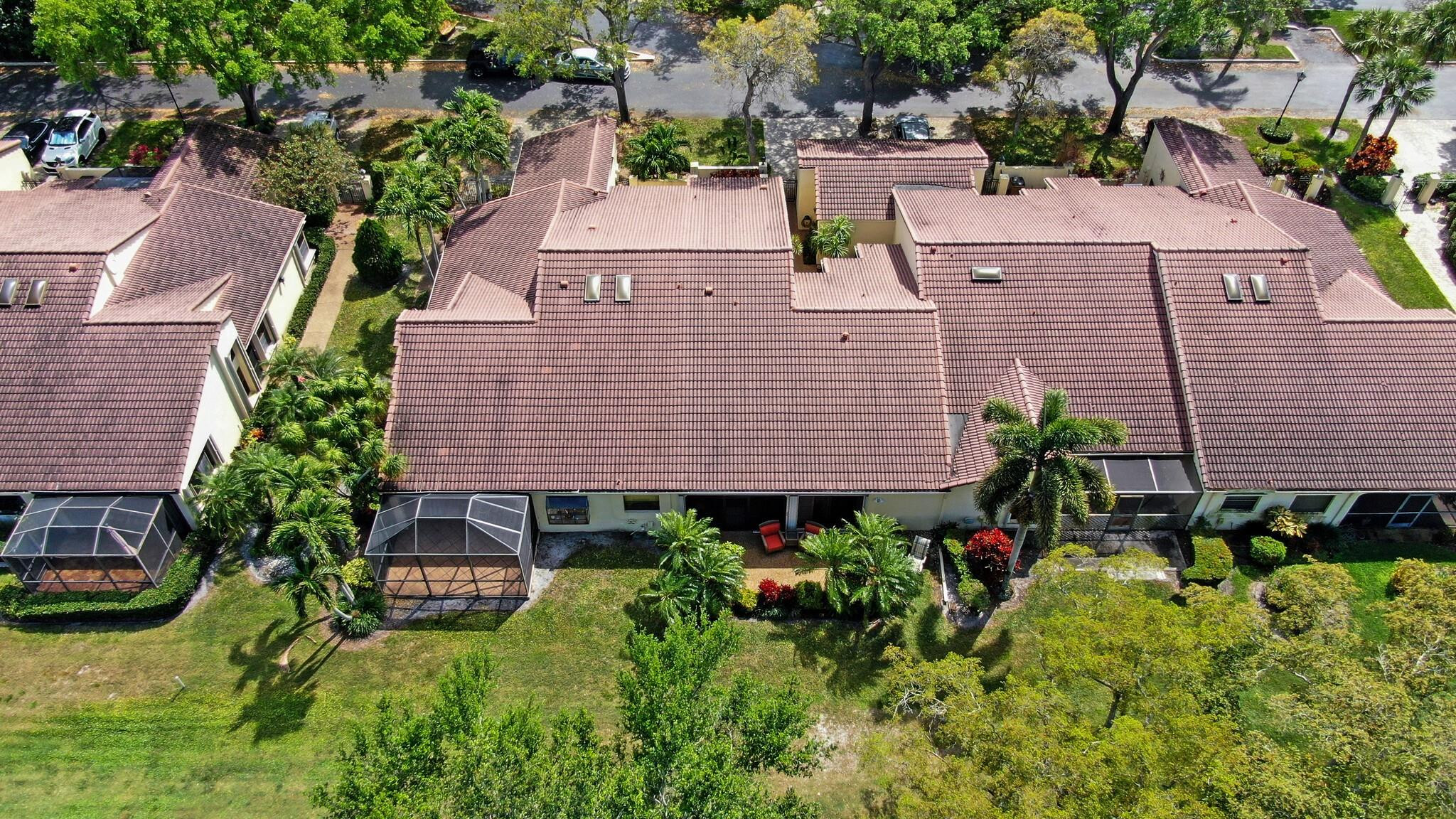 2611 Emerald Way 2611, Deerfield Beach Unit: 2611