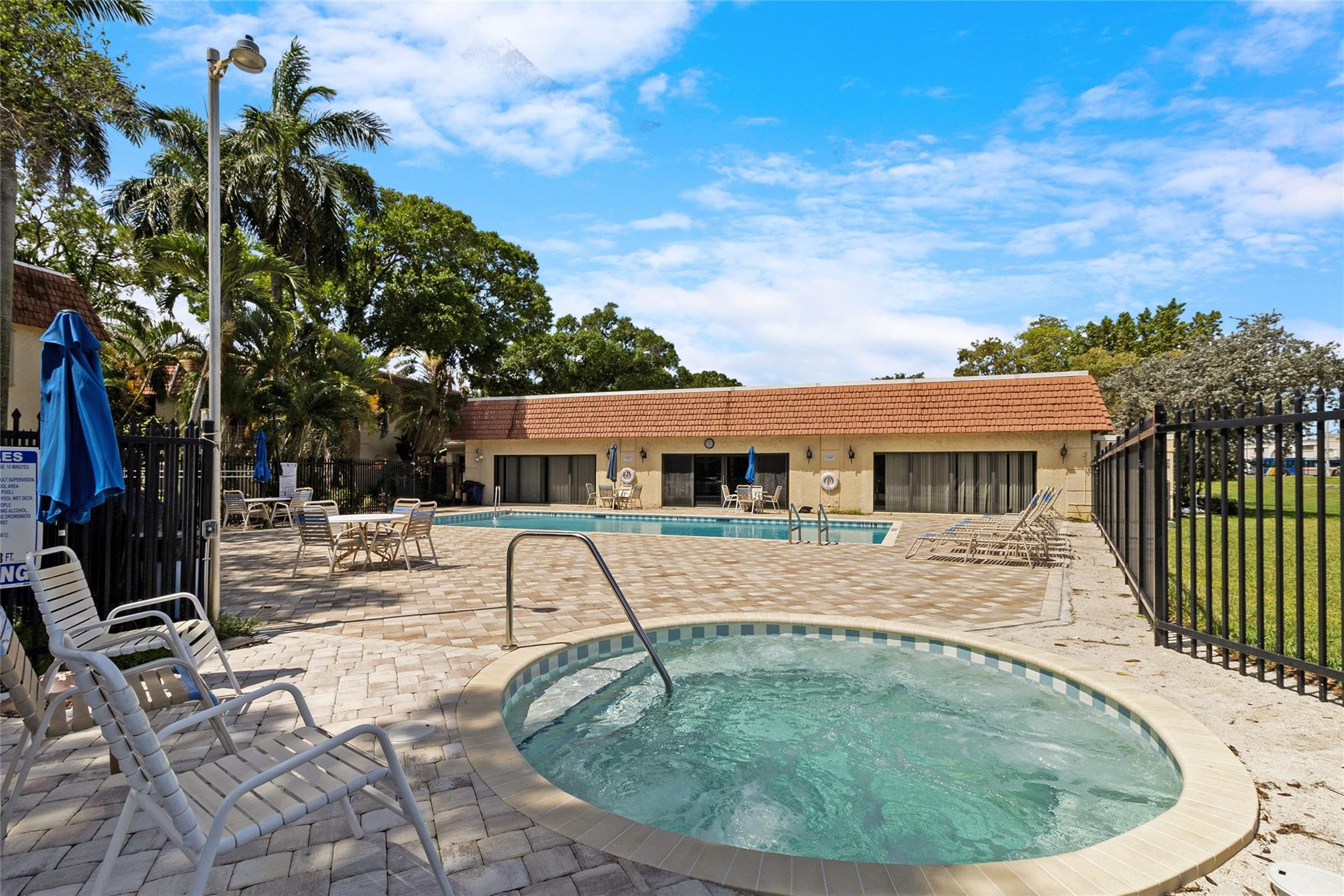 136 Cypress Road 313, Pompano Beach Unit: 313