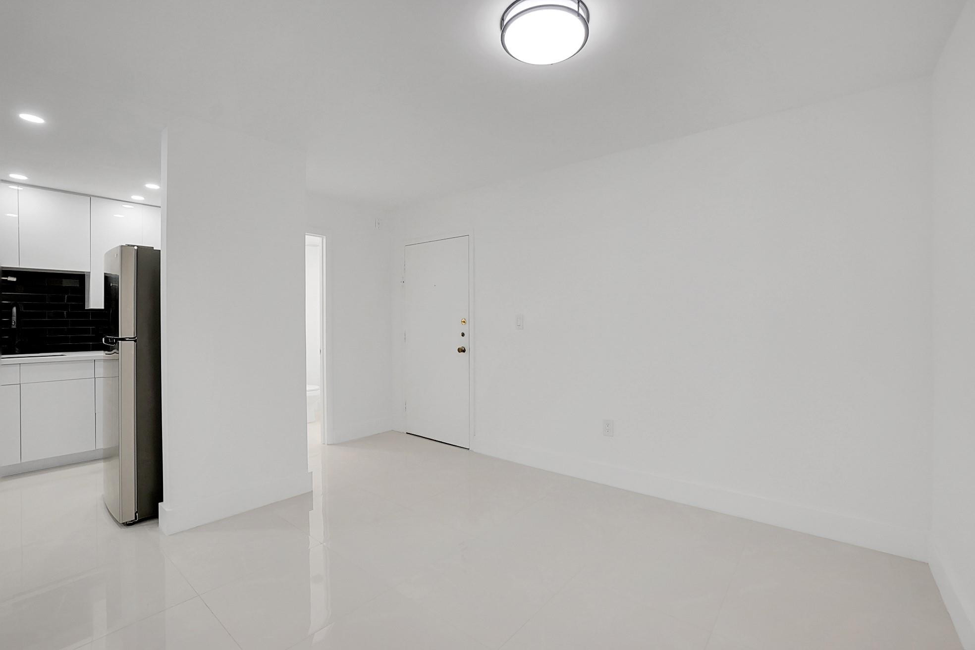 1681 NW 70th Avenue 310, Plantation Unit: 310
