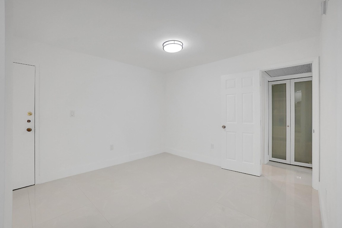 1681 NW 70th Avenue 310, Plantation Unit: 310