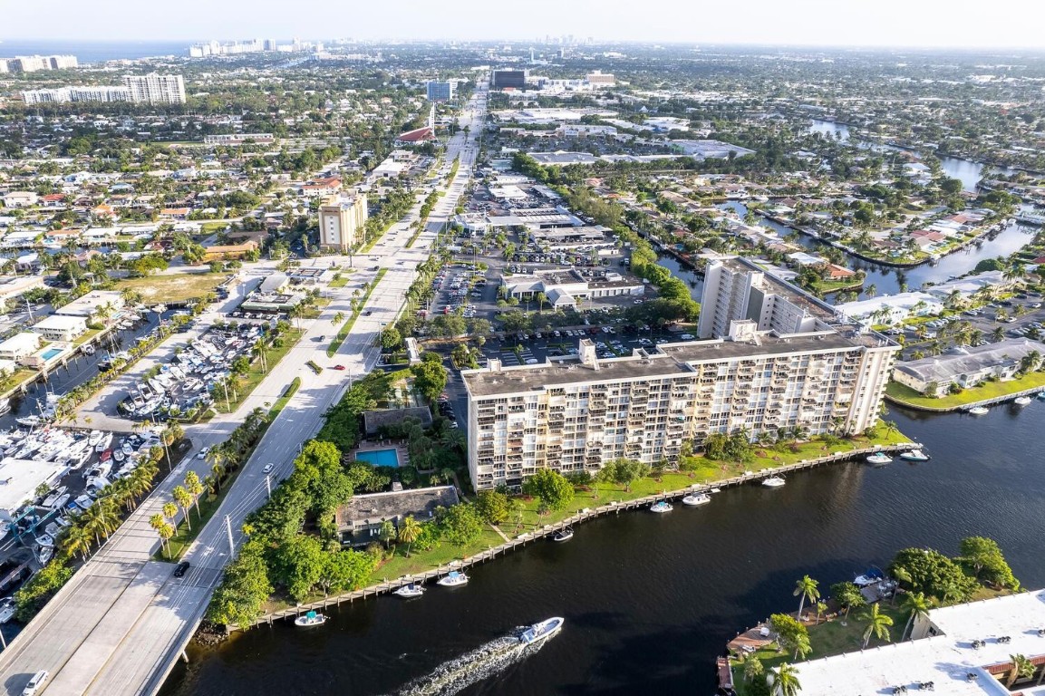 801 S Federal Hwy 906