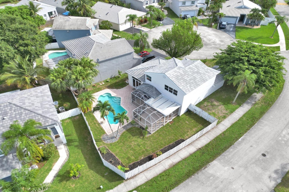 5501 NW 54th Ln
