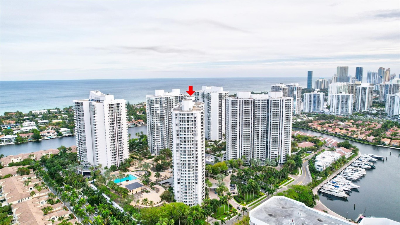 21205 Yacht Club Drive 505, Aventura Unit: 505