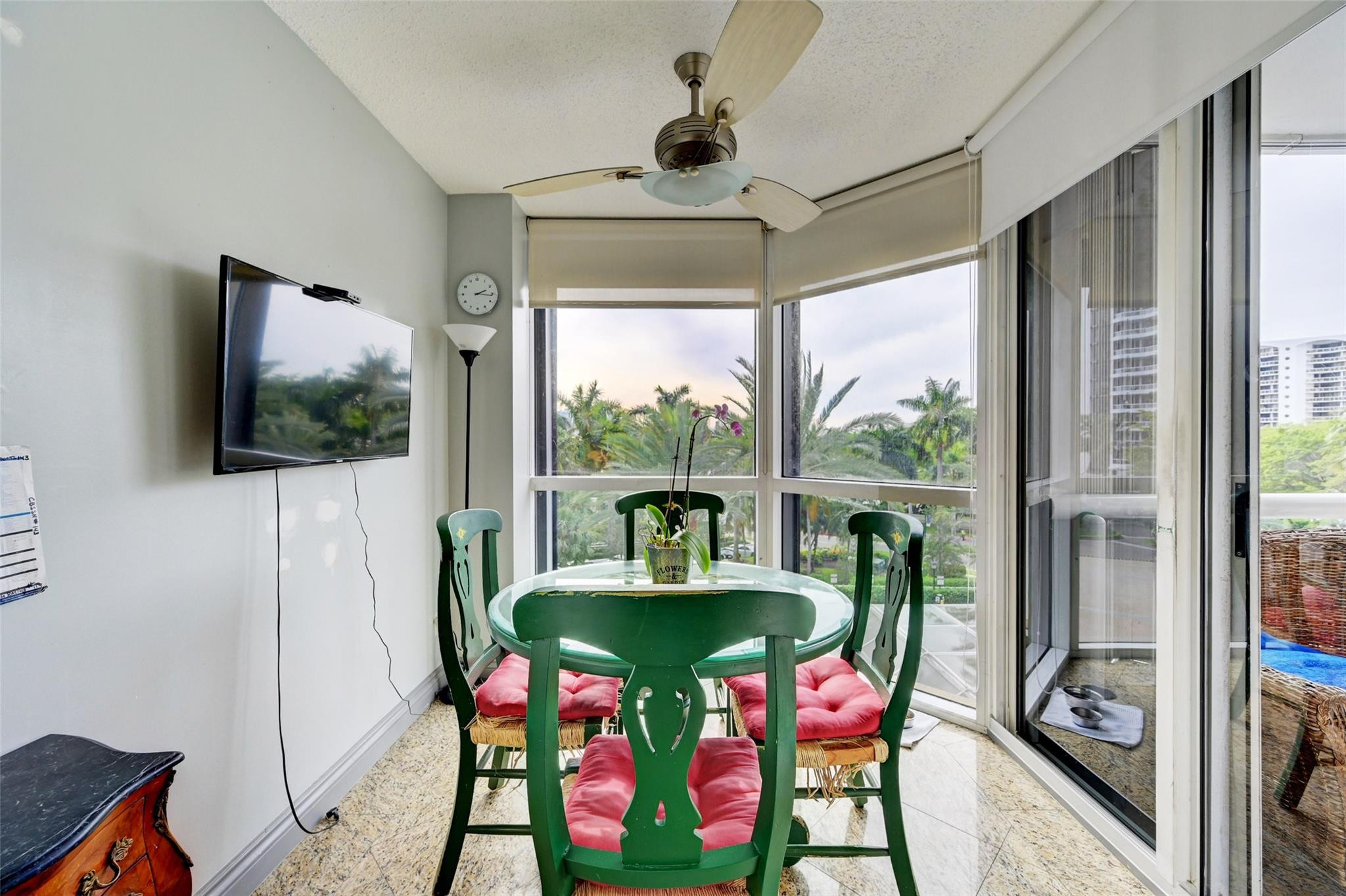 21205 Yacht Club Drive 505, Aventura Unit: 505