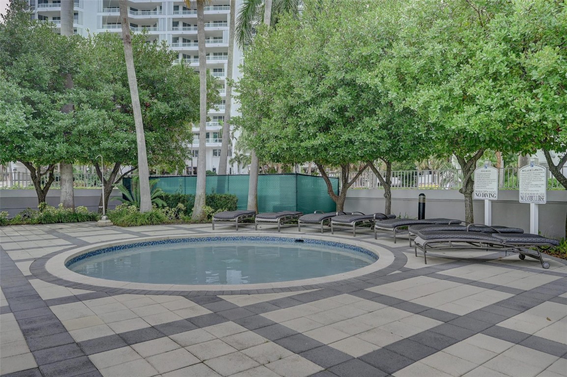 21205 Yacht Club Drive 505, Aventura Unit: 505