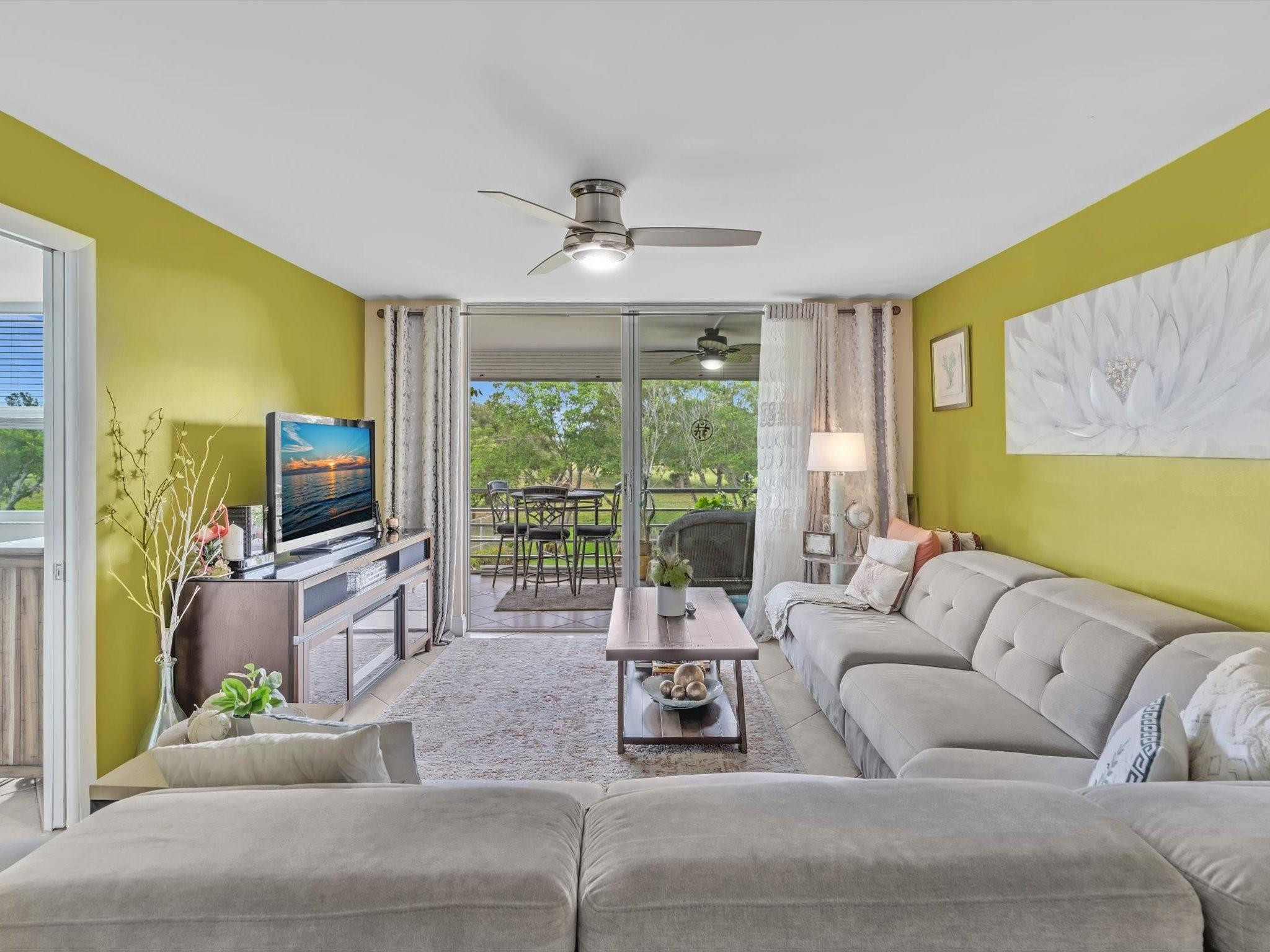 6100 NW 2nd Avenue 324, Boca Raton Unit: 324