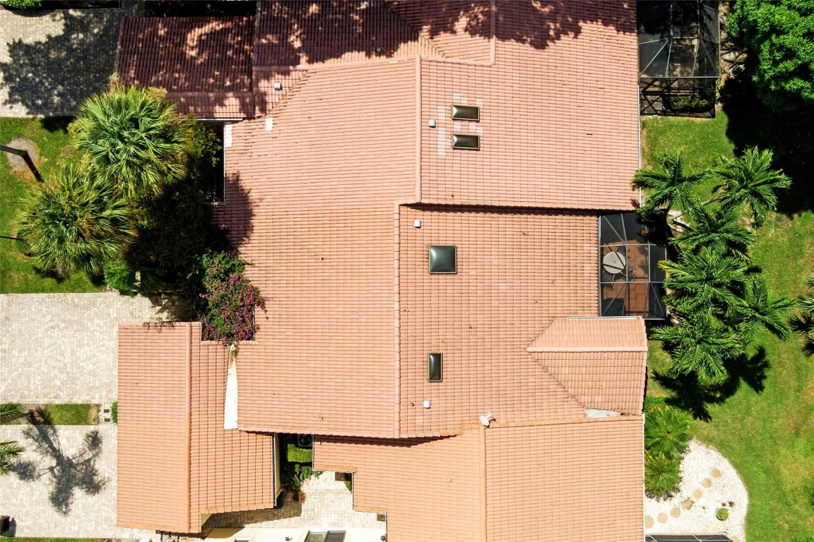 549 Deer Creek Emerald Way 547, Deerfield Beach Unit: 547