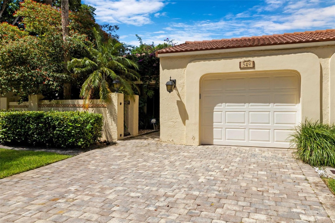 549 Deer Creek Emerald Way 547, Deerfield Beach Unit: 547