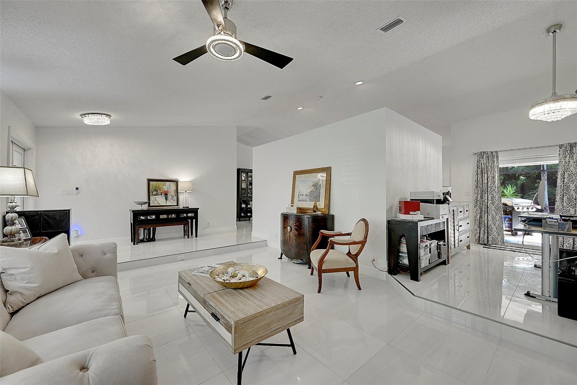 5180 NW 47th Avenue, Coconut Creek