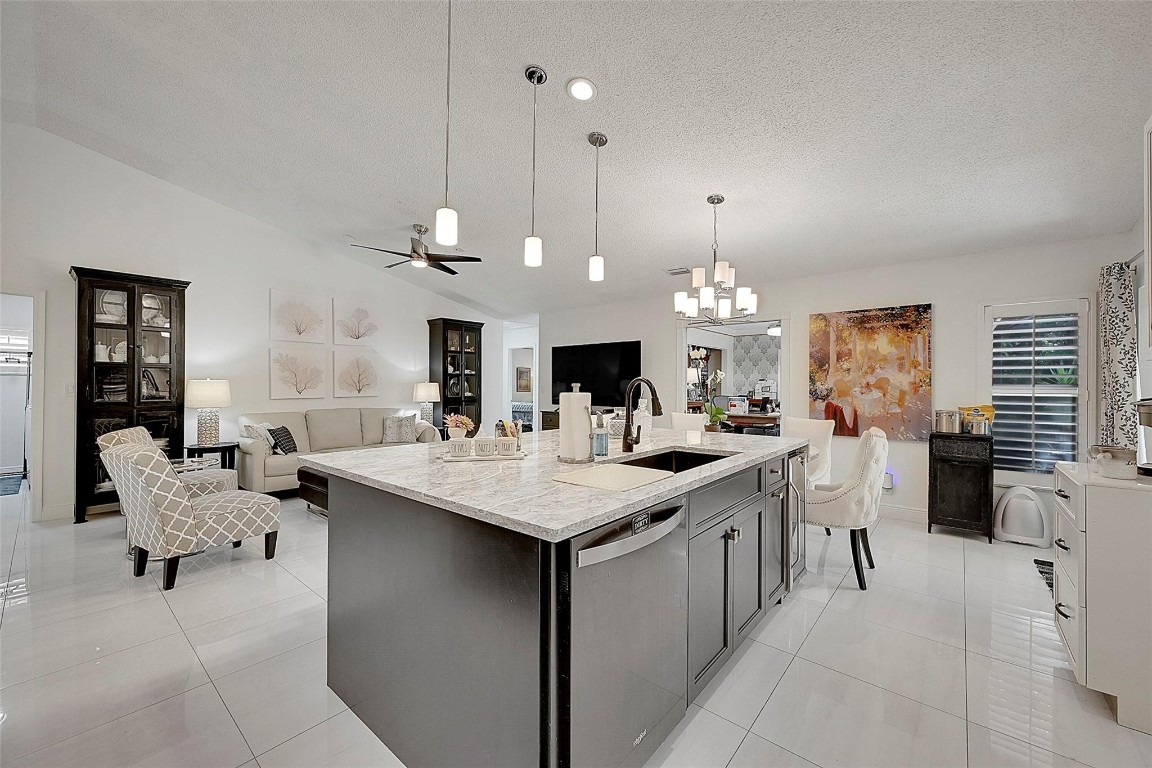 5180 NW 47th Avenue, Coconut Creek