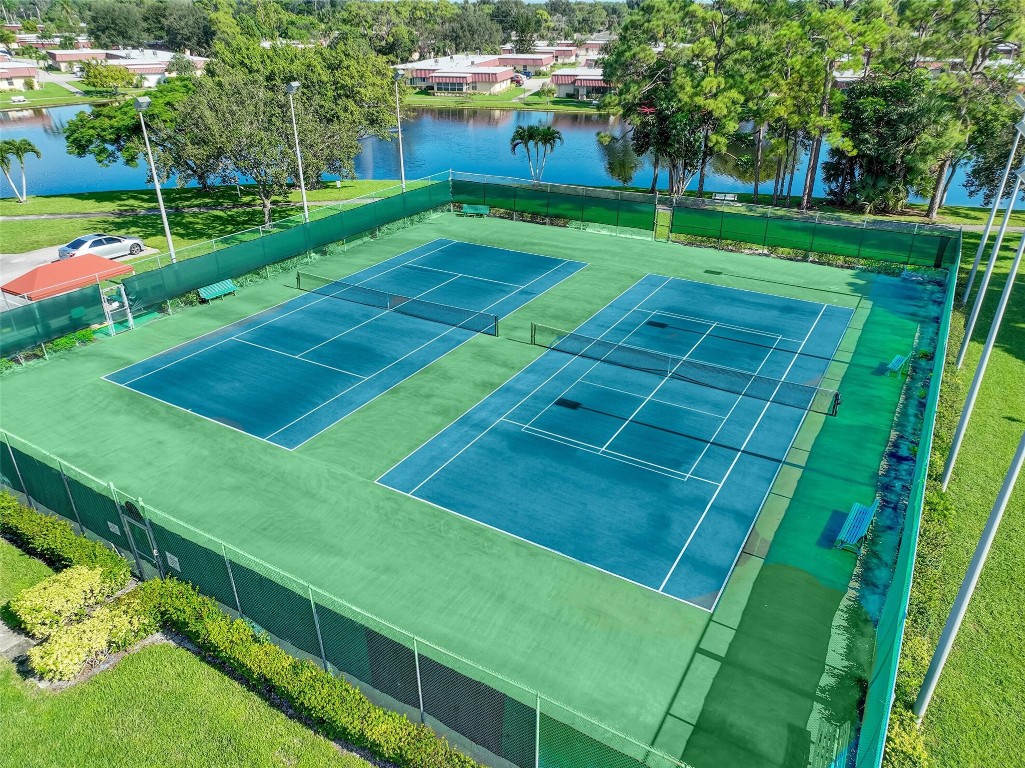 679 Marlboro Oval 679, Lake Worth Unit: 679