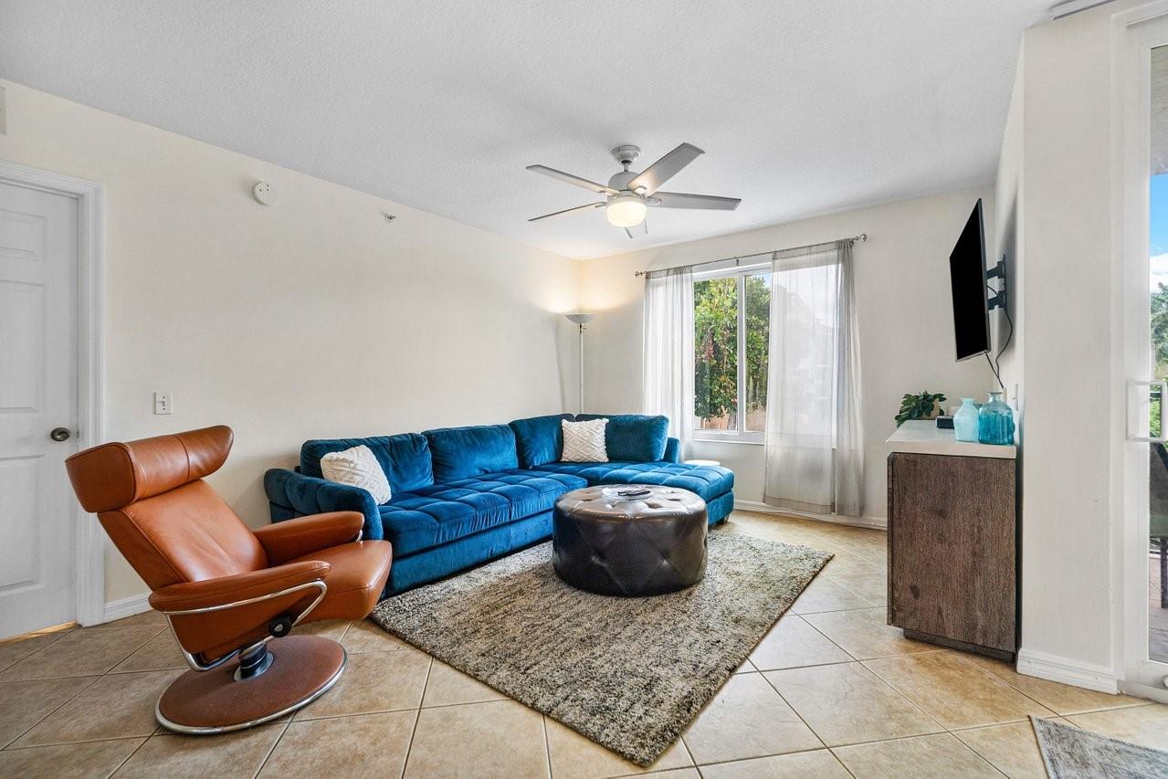 316 Villa Cir 316