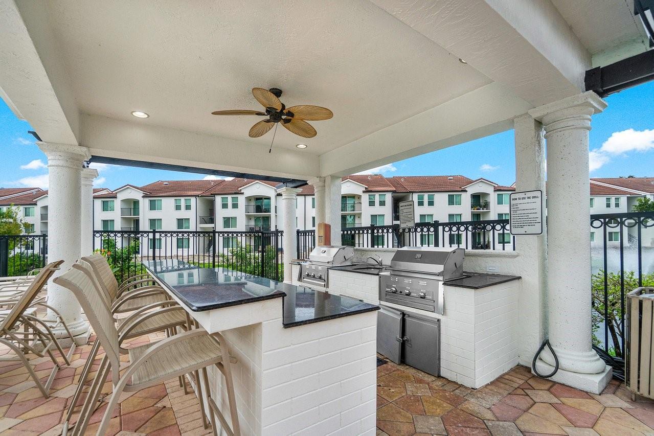 316 Villa Cir 316