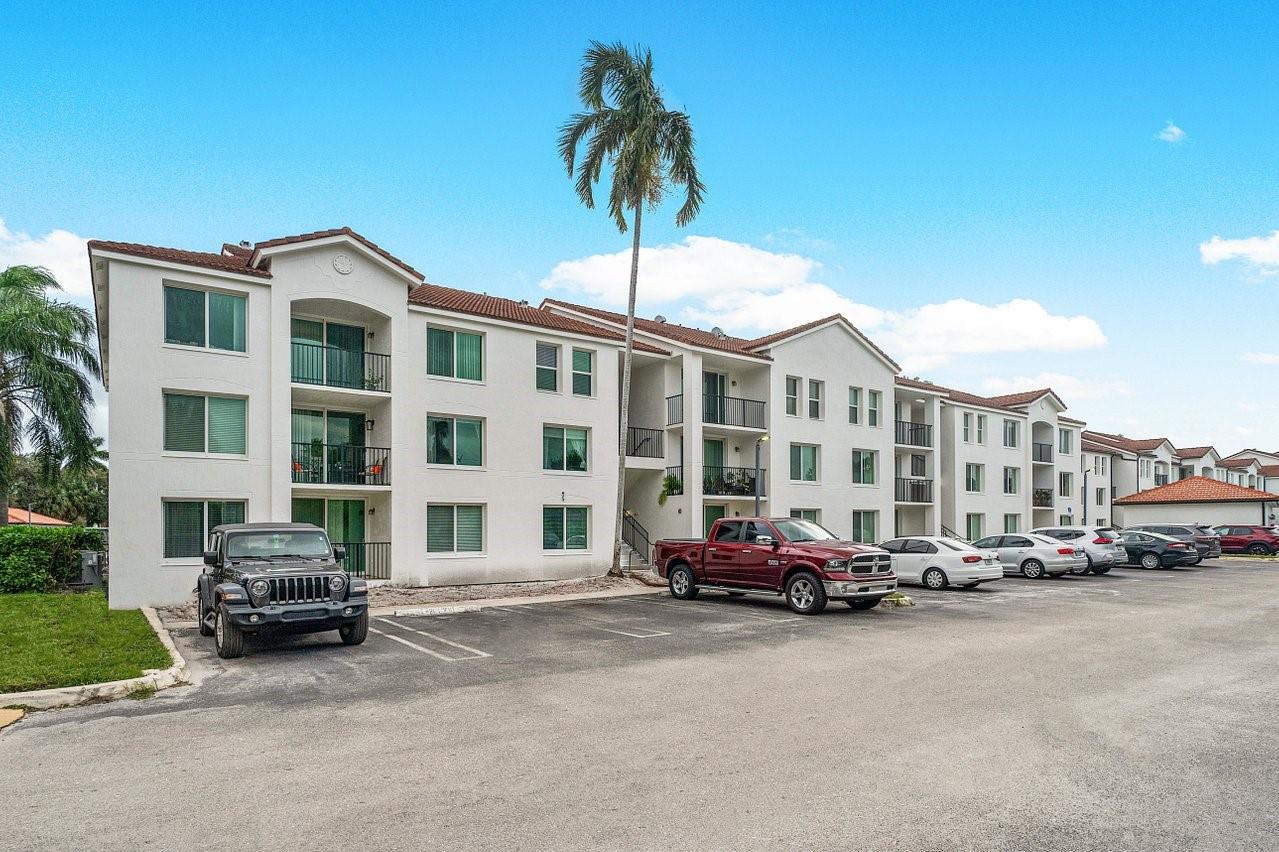 316 Villa Cir 316