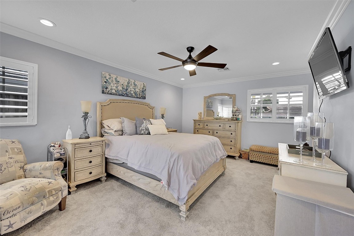 5750 NE 19th Avenue, Fort Lauderdale