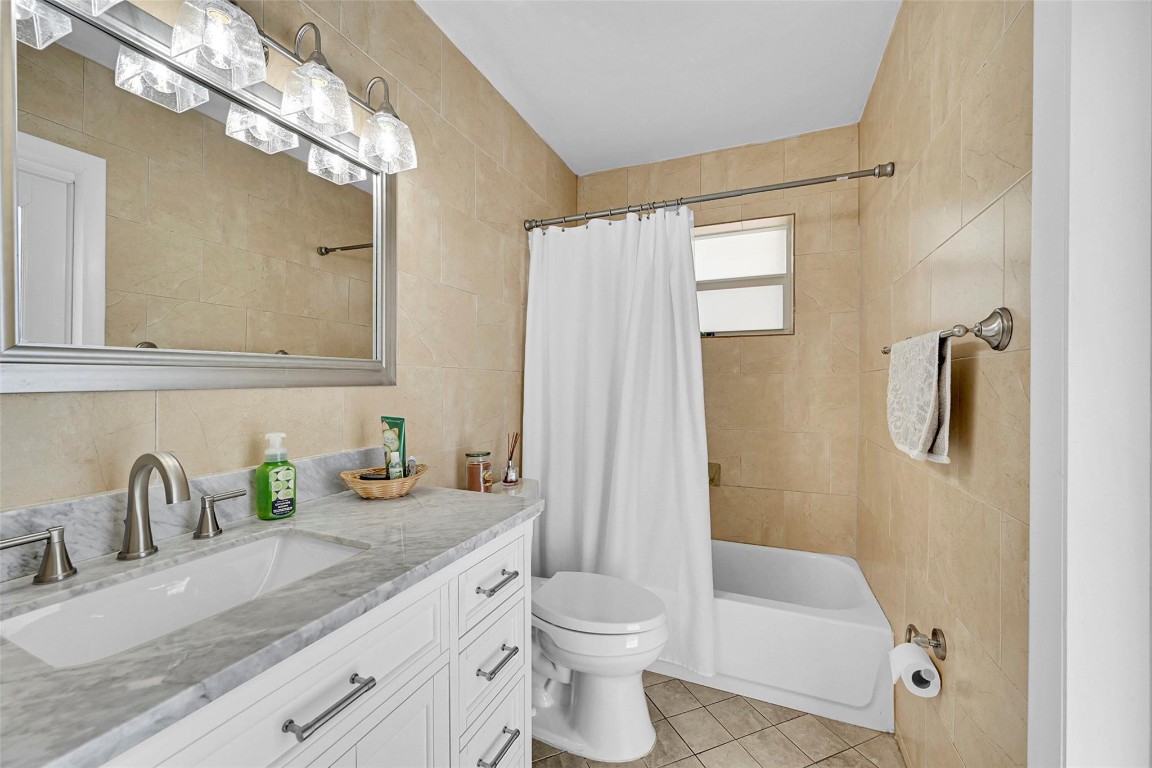 5750 NE 19th Avenue, Fort Lauderdale