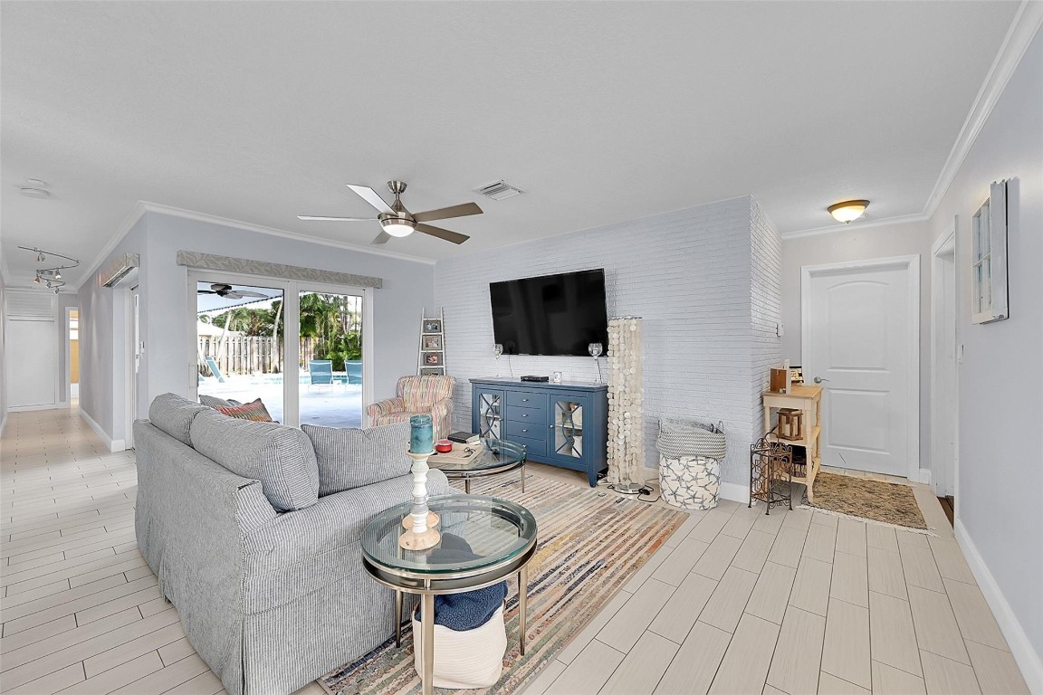 5750 NE 19th Avenue, Fort Lauderdale