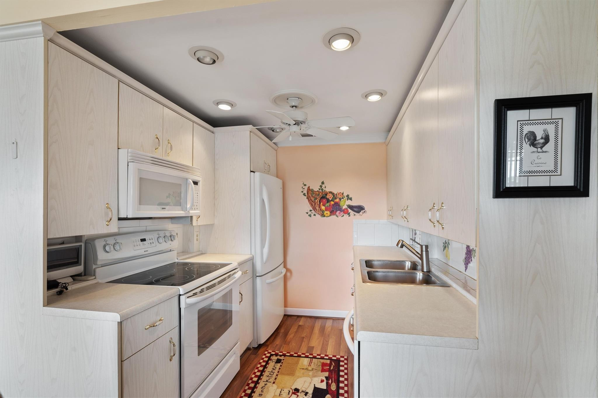 3099 Cornwall E 3099