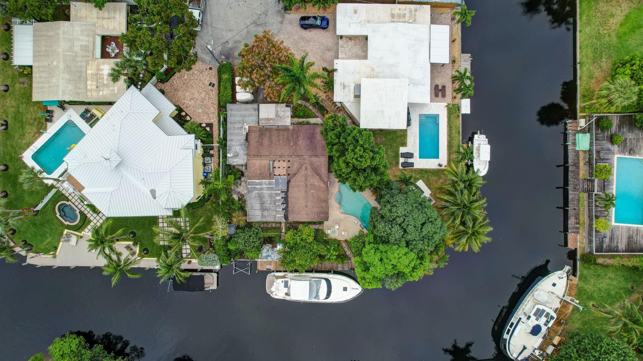 1542 SW 18th Ter