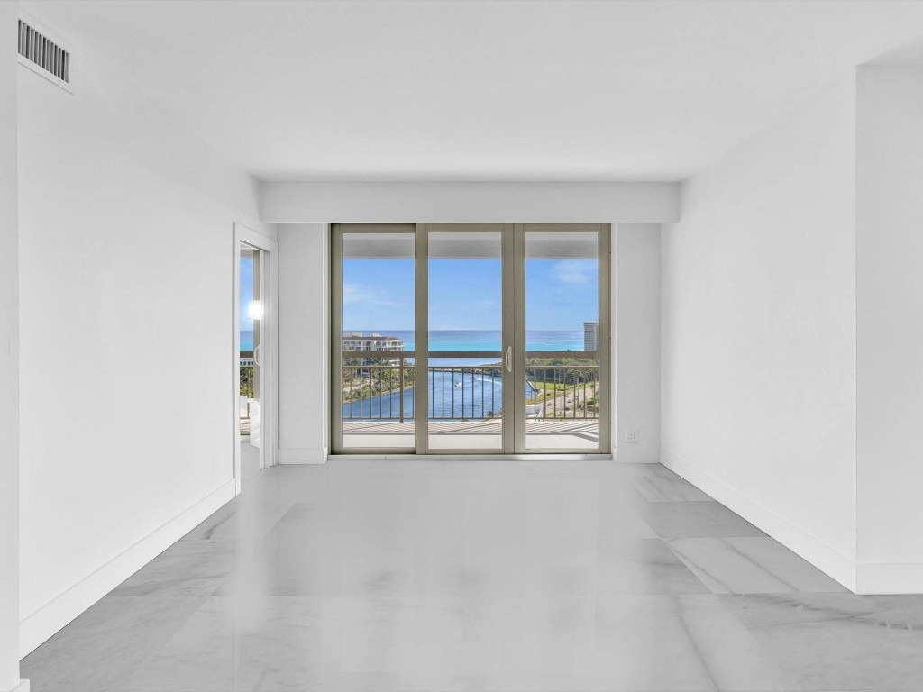 901 E Camino Real PH-1D, Boca Raton Unit: PH-1D