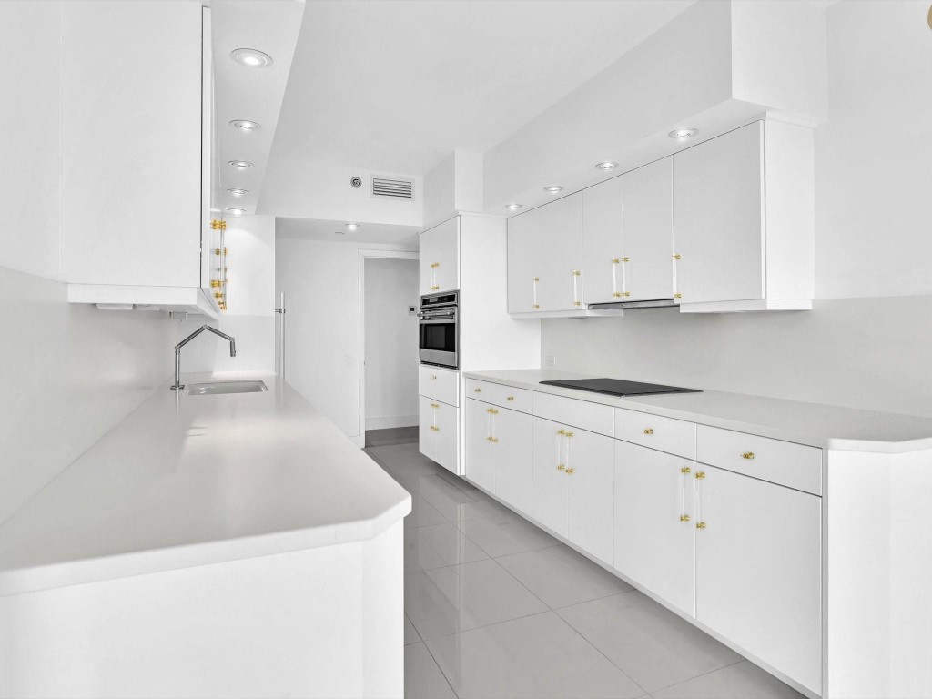 901 E Camino Real PH-1D, Boca Raton Unit: PH-1D