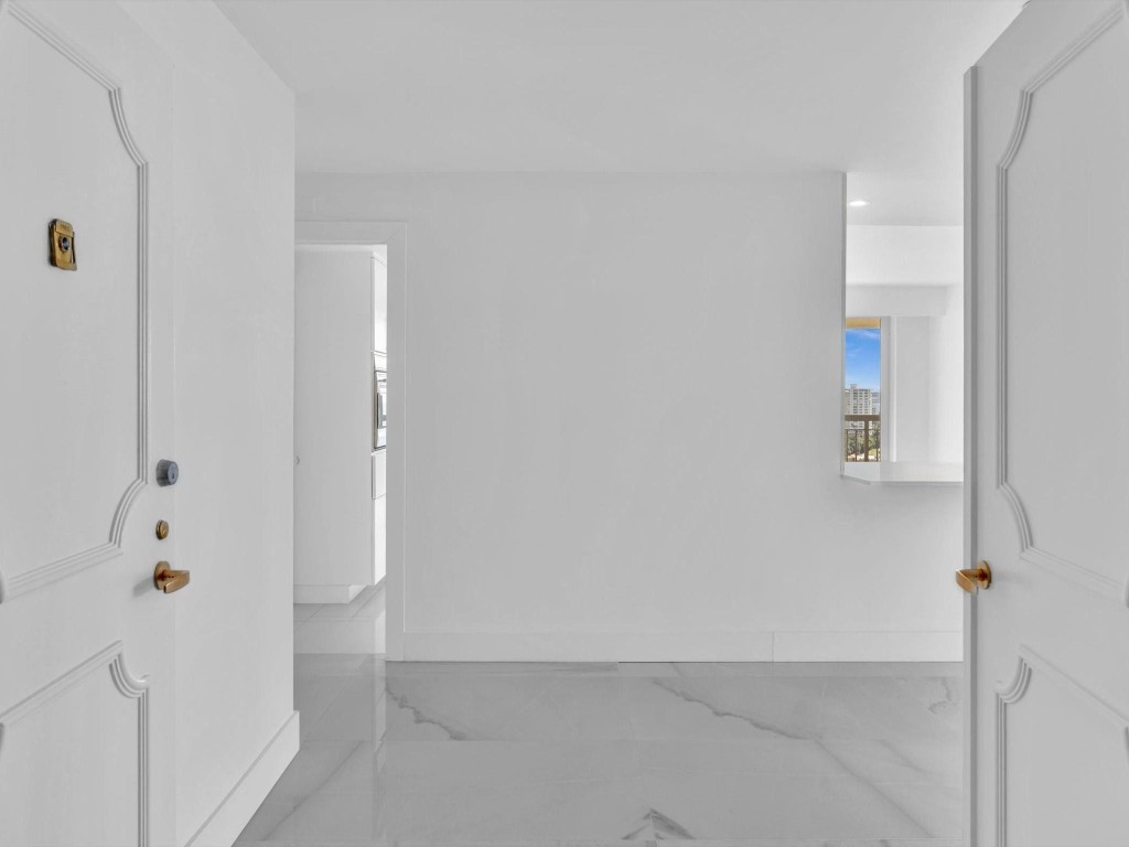 901 E Camino Real PH-1D, Boca Raton Unit: PH-1D