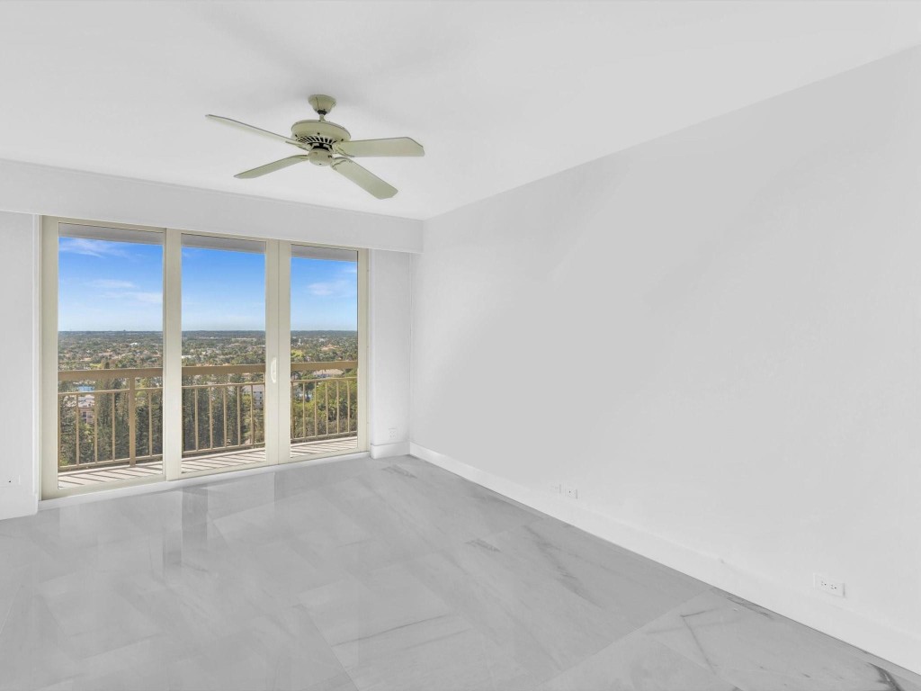 901 E Camino Real PH-1D, Boca Raton Unit: PH-1D