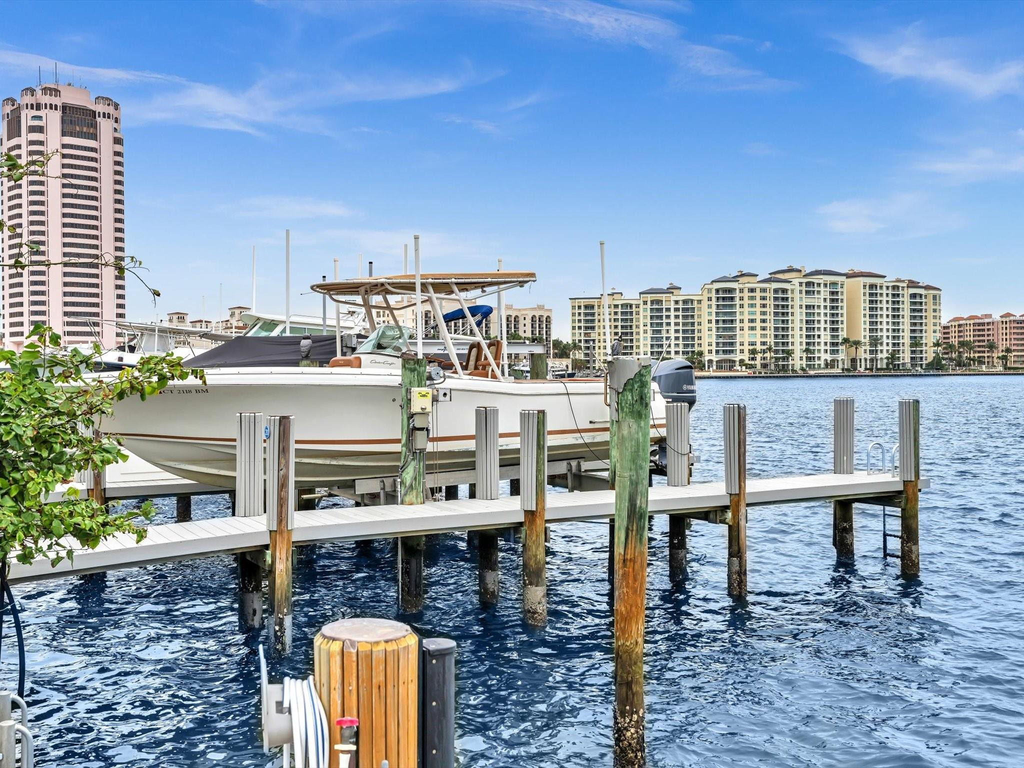 901 E Camino Real PH-1D, Boca Raton Unit: PH-1D