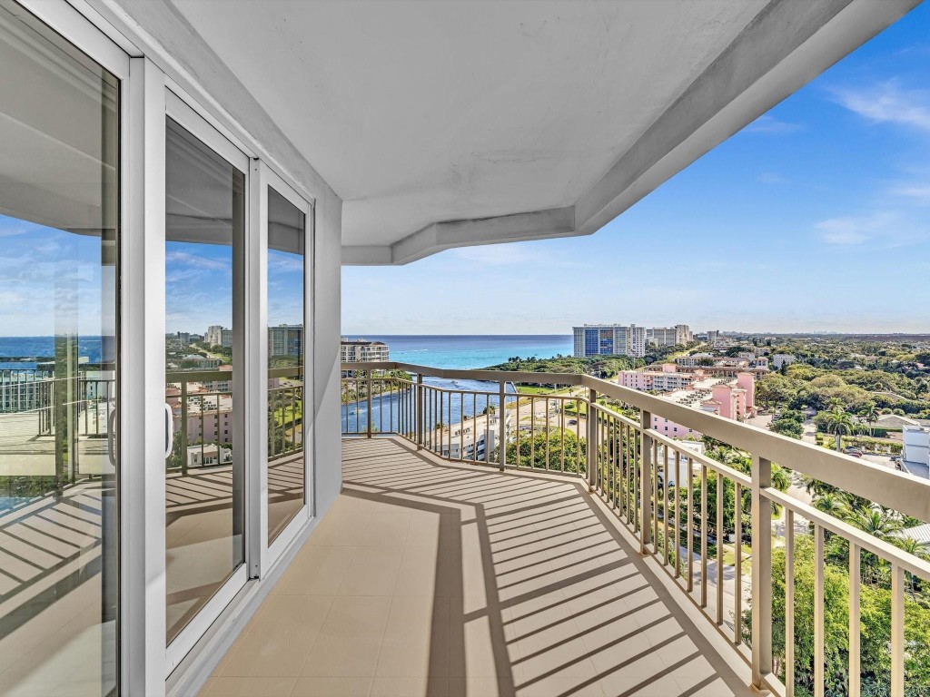 901 E Camino Real PH-1D, Boca Raton Unit: PH-1D