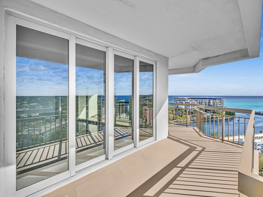 901 E Camino Real PH-1D, Boca Raton Unit: PH-1D