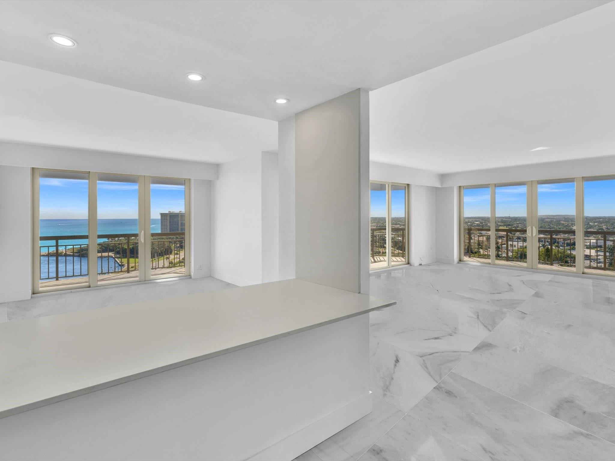 901 E Camino Real PH-1D, Boca Raton Unit: PH-1D