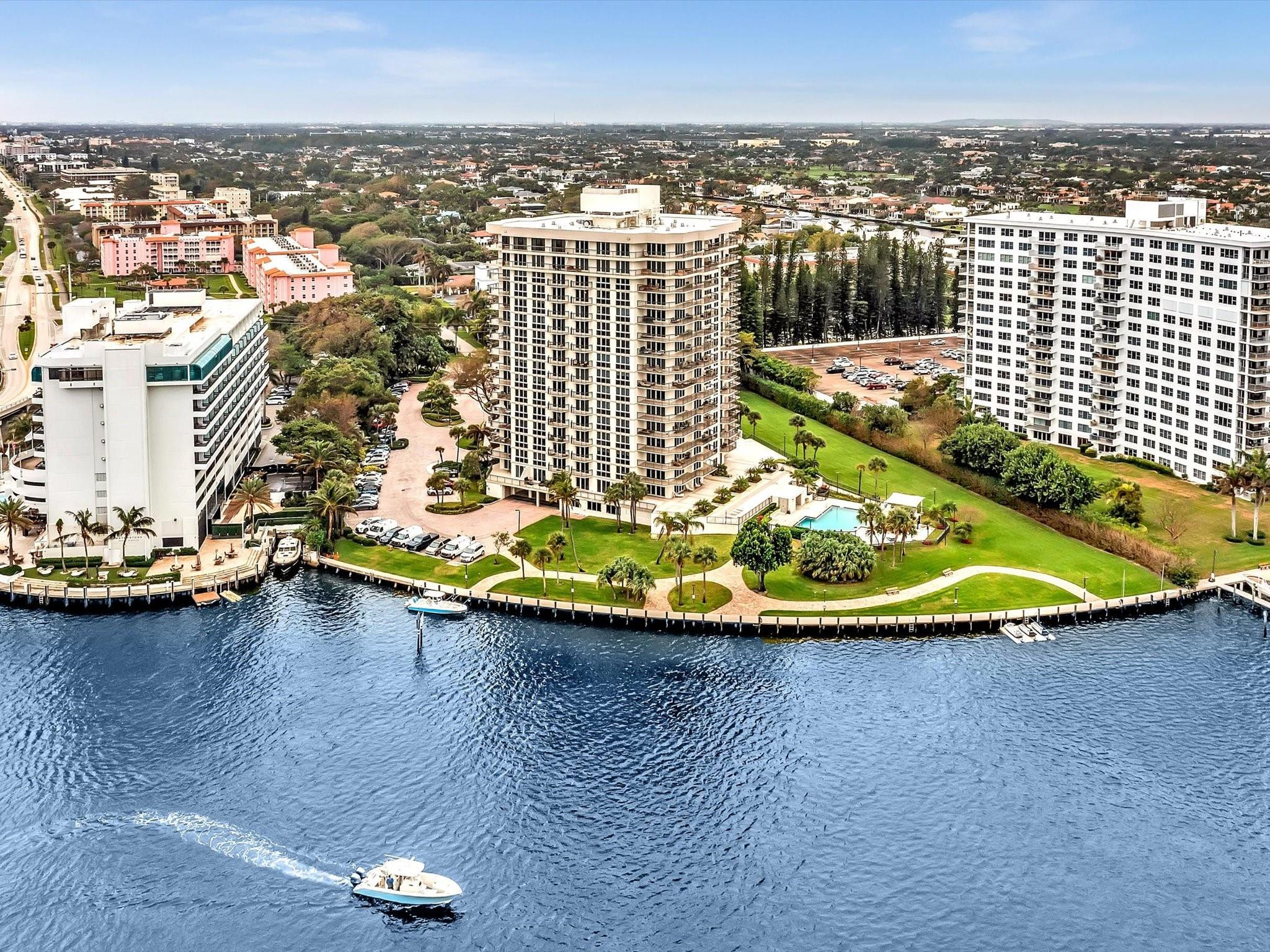 901 E Camino Real PH-1D, Boca Raton Unit: PH-1D