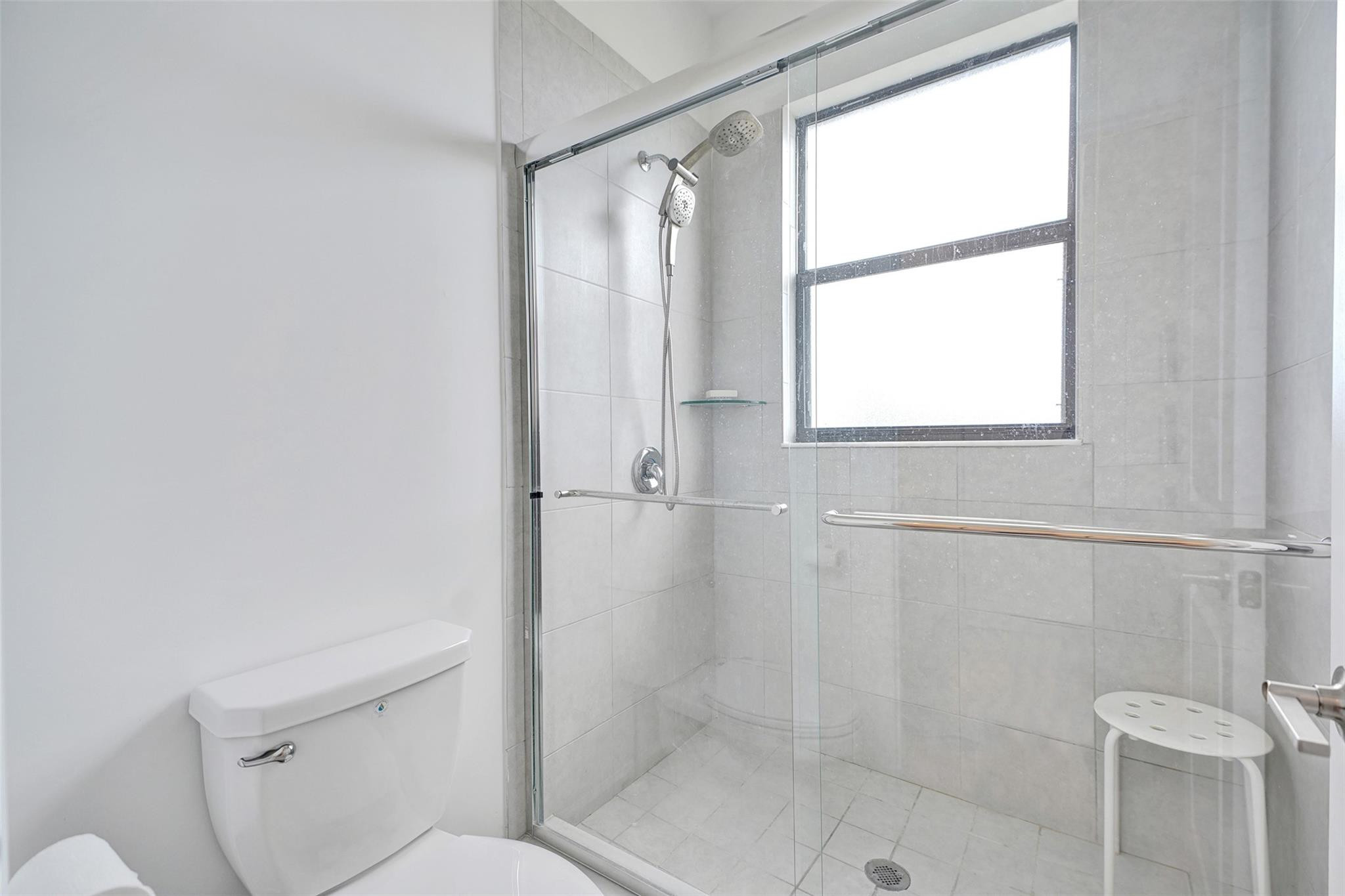 20313 NW 4th Ct 20313