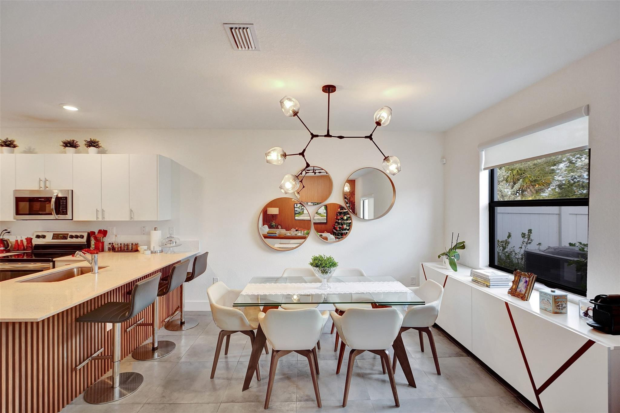 20313 NW 4th Ct 20313