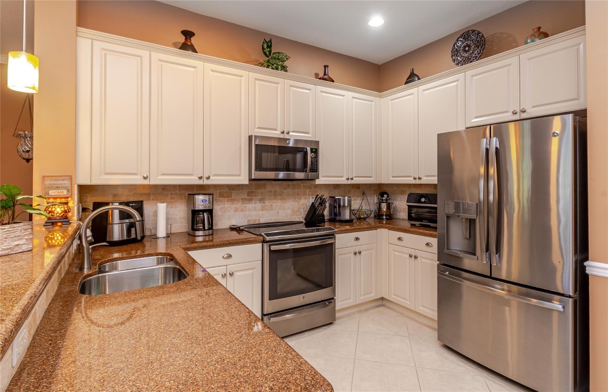 9365 Savannah Estates Drive