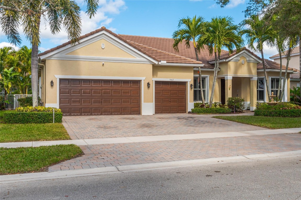 9365 Savannah Estates Drive