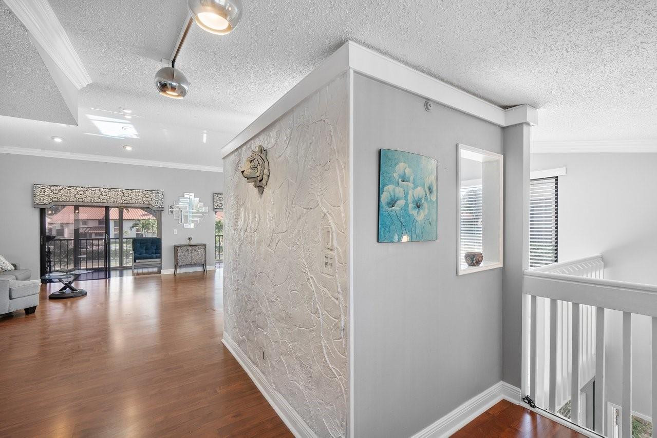 10772 Bahama Palm Way 202