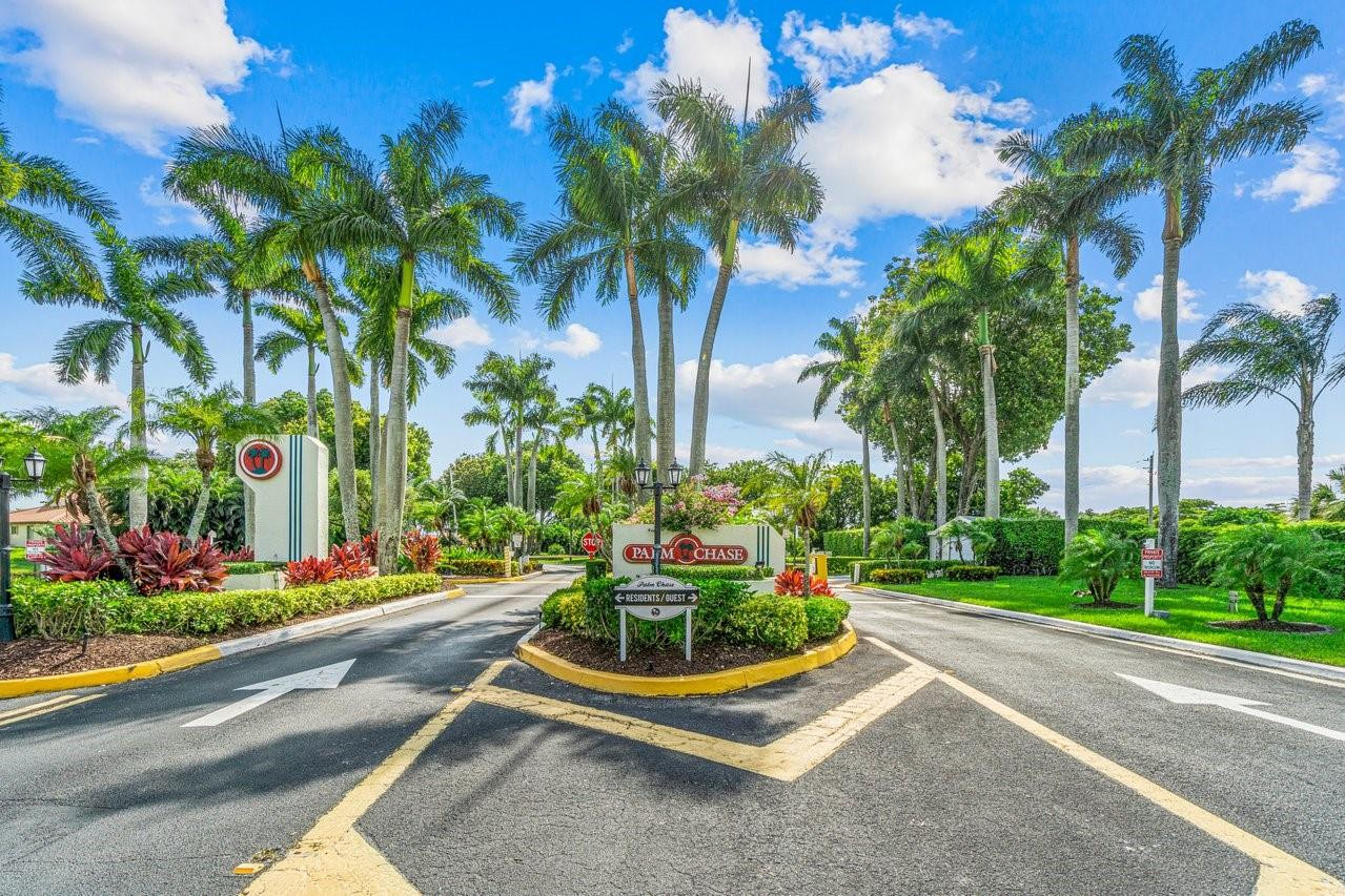 10772 Bahama Palm Way 202