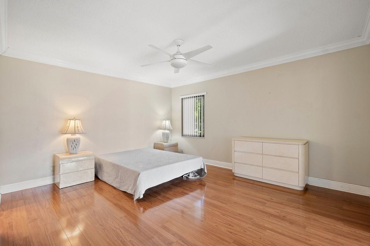 10772 Bahama Palm Way 202