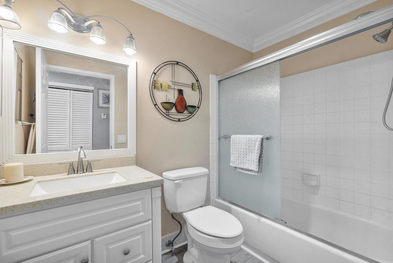 10772 Bahama Palm Way 202