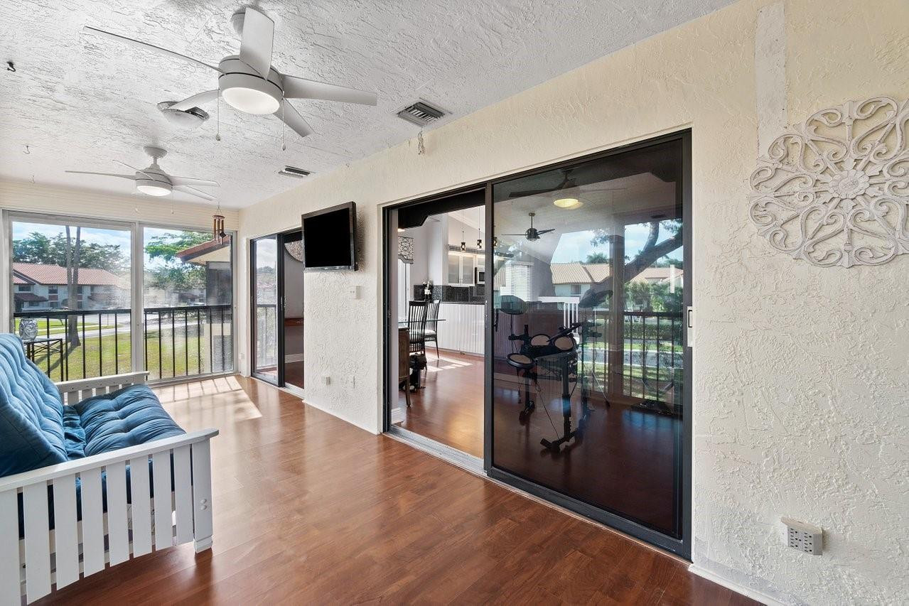 10772 Bahama Palm Way 202