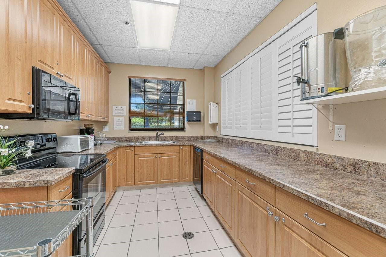 10772 Bahama Palm Way 202