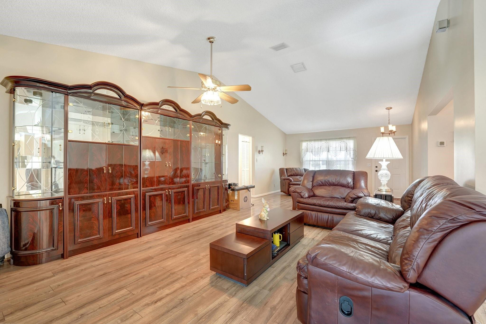 1603 NW 106th Way 1