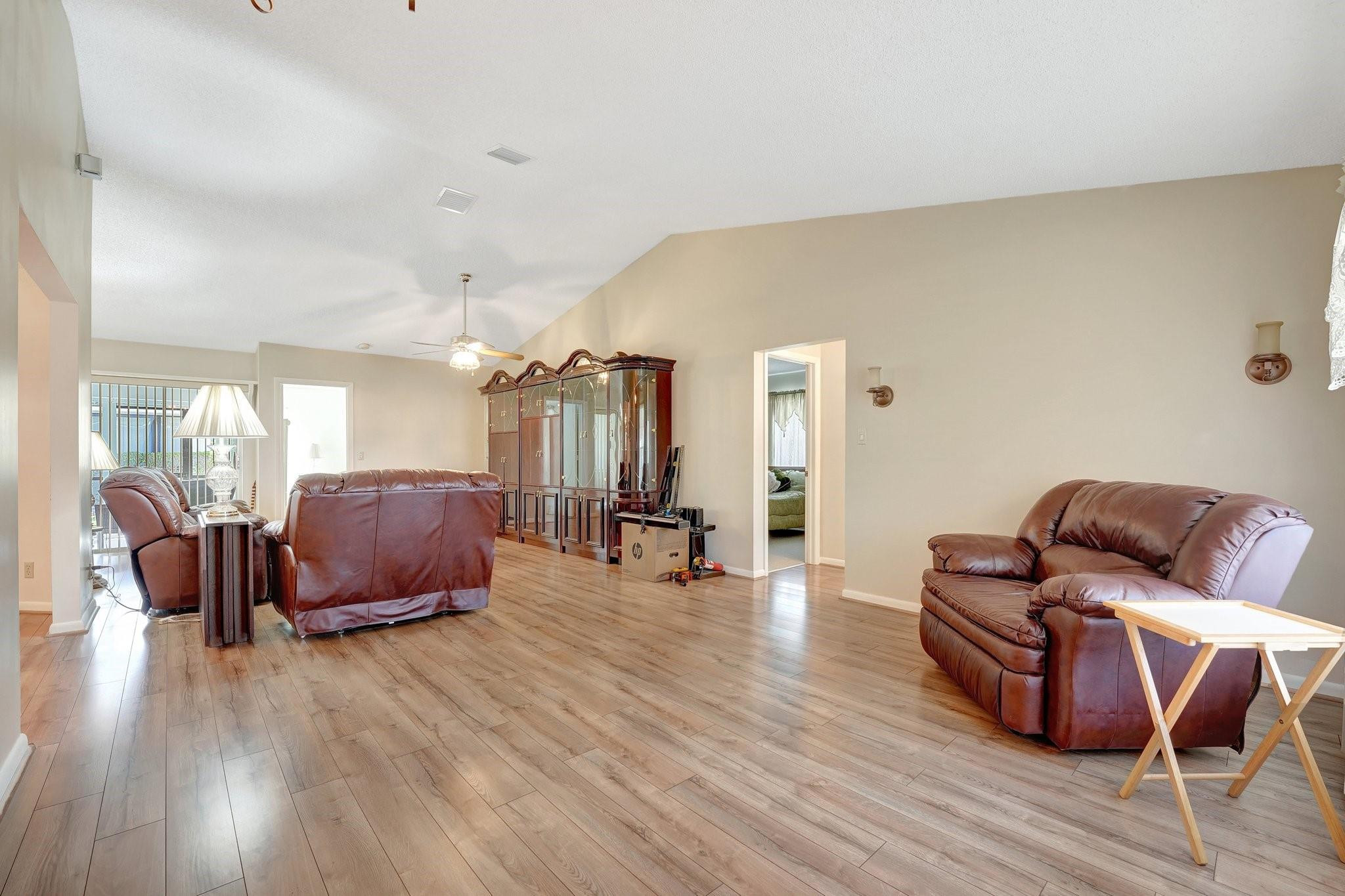1603 NW 106th Way 1