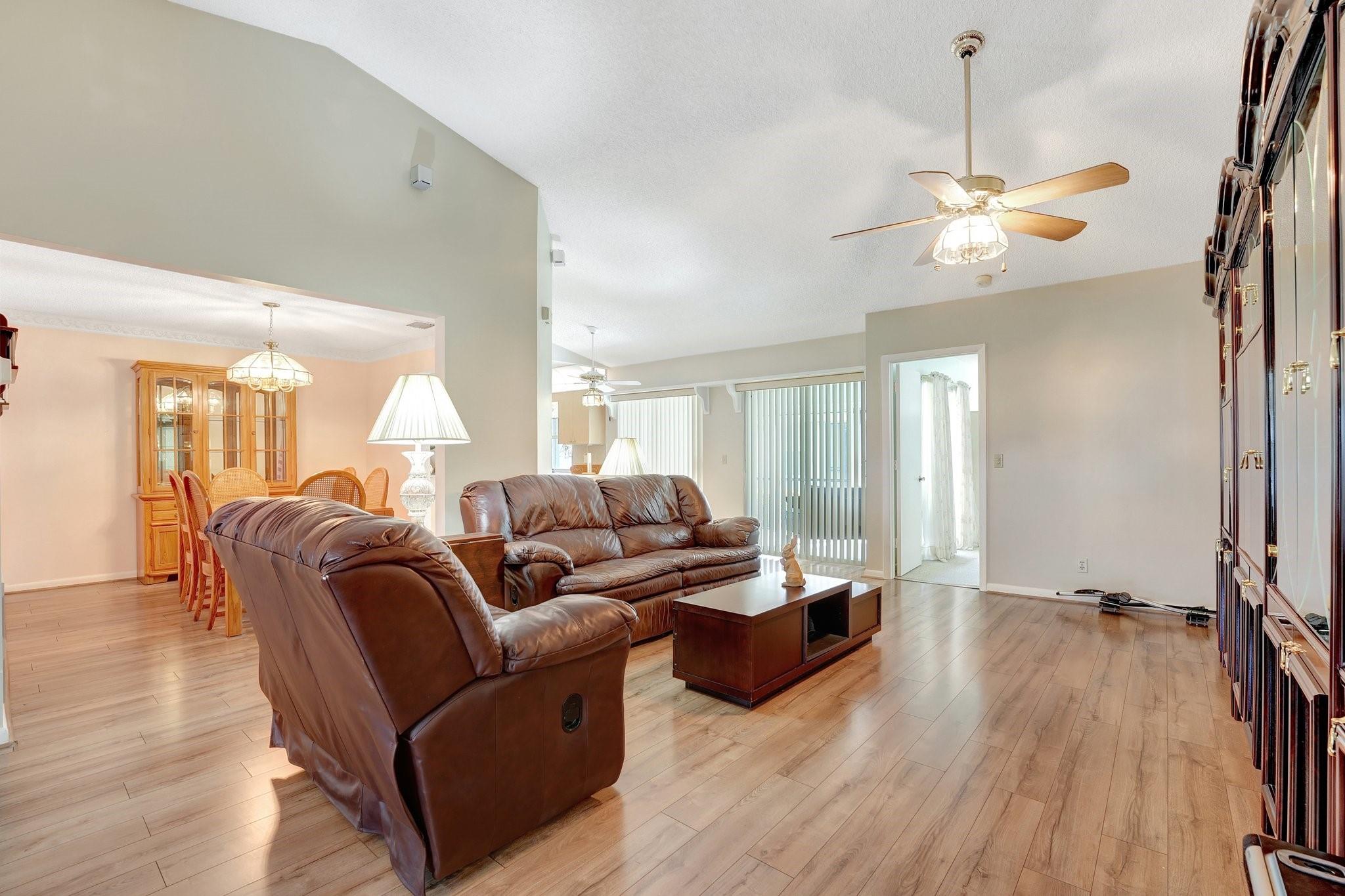 1603 NW 106th Way 1