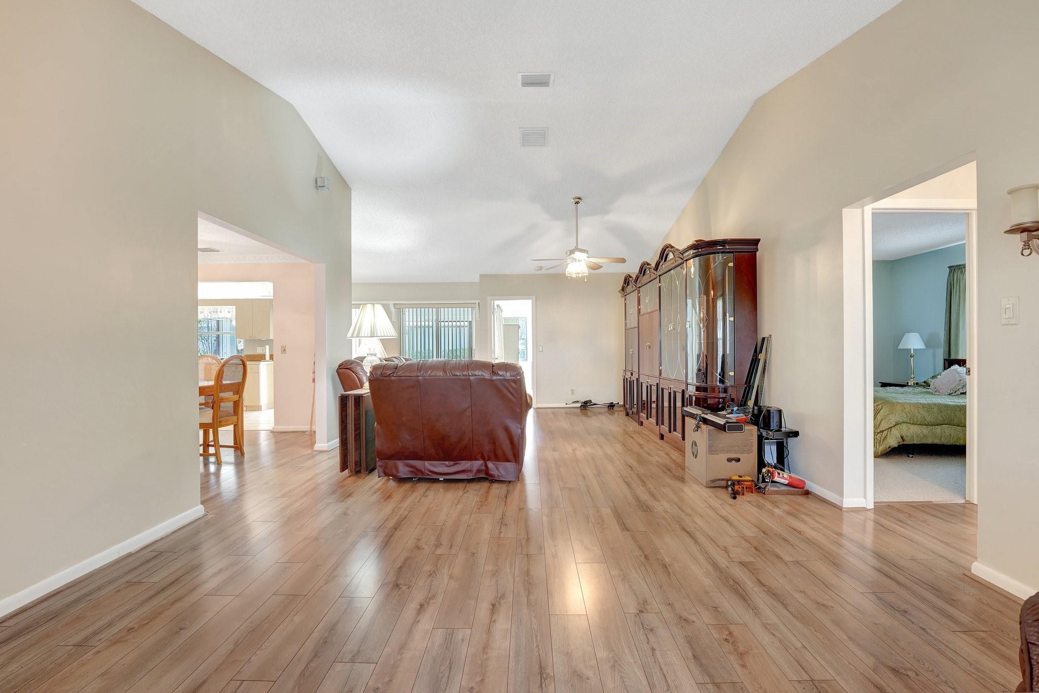 1603 NW 106th Way 1