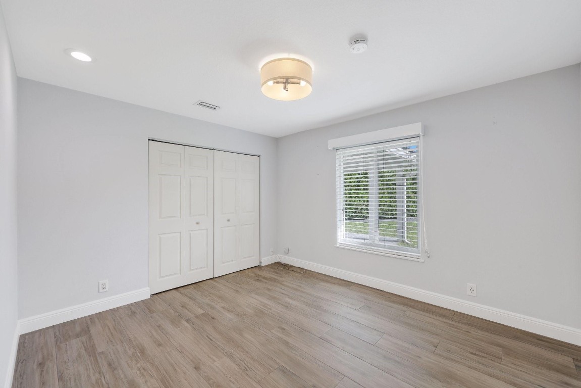 17526 Wagon Wheel Dr