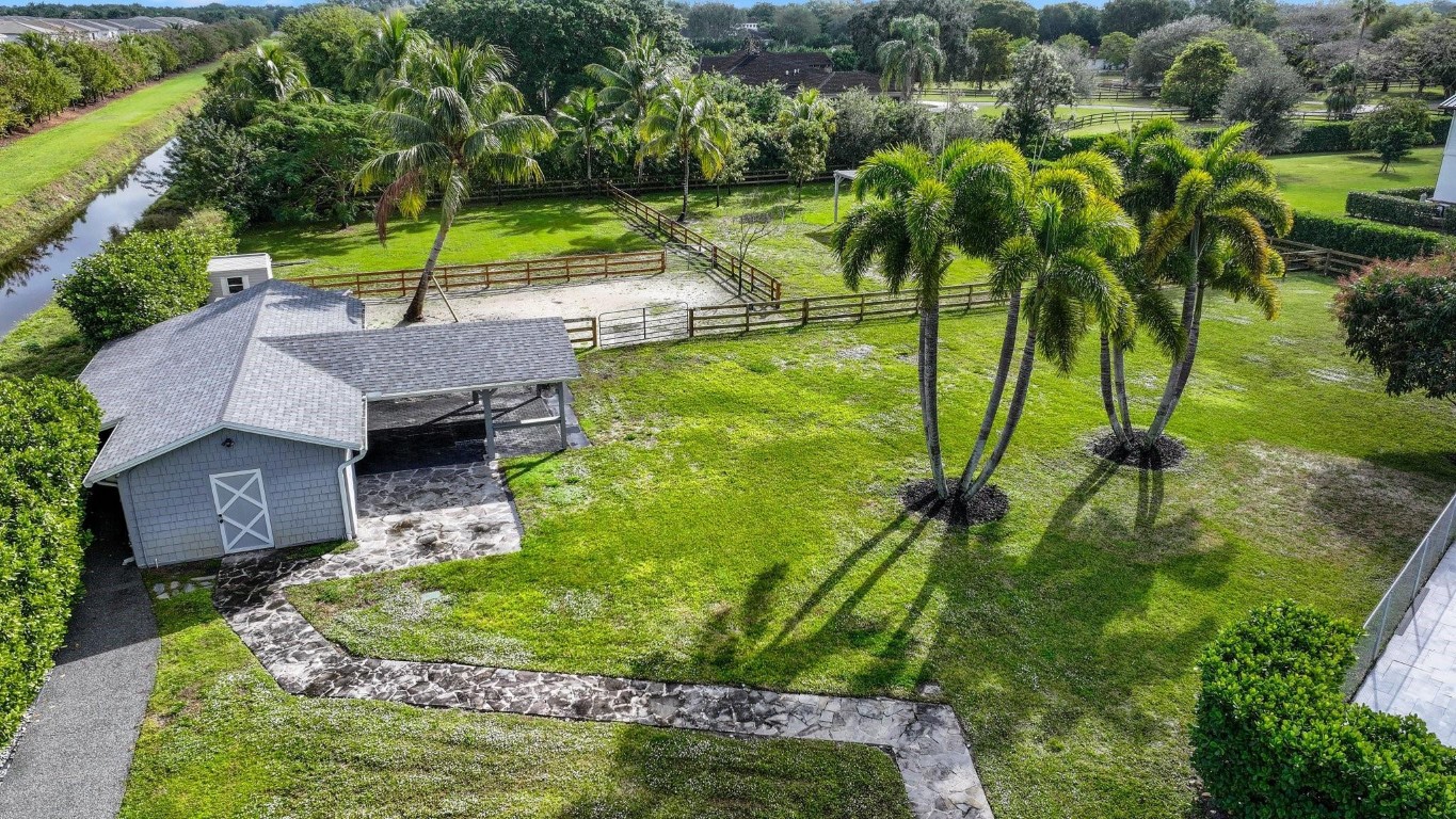 17526 Wagon Wheel Dr